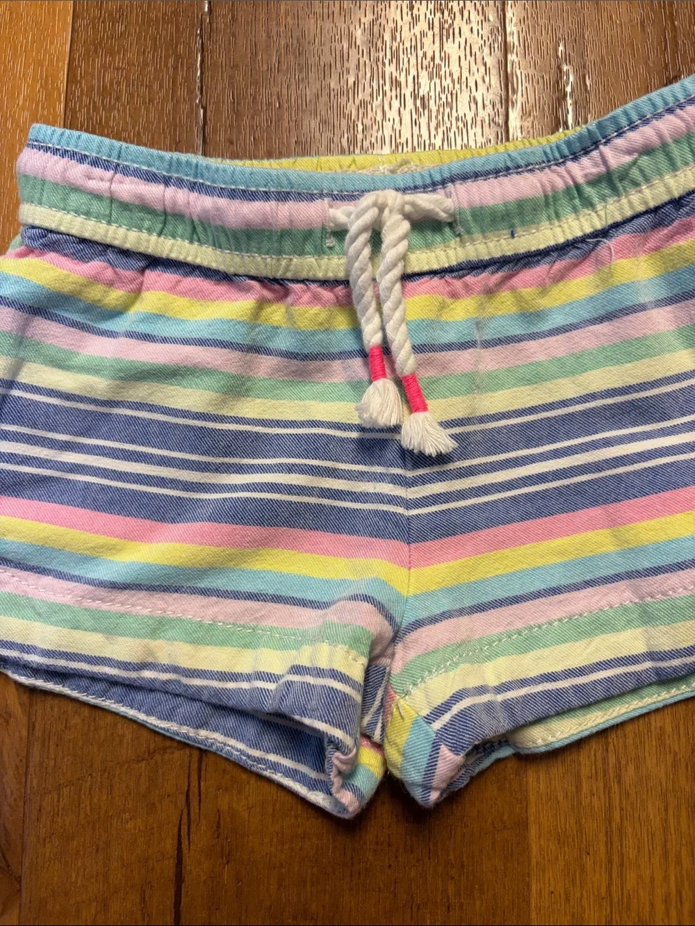 OshKosh Girls Pastel Rainbow Stripe Pull-On Shorts Size 3T EUC